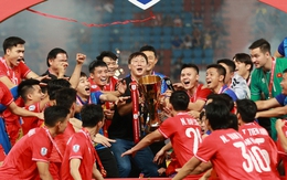 HOT: HLV Kim Sang-sik dẫn dắt dàn sao Đông Nam Á Quang Hải, Chanathip đối đầu Manchester United, đã rõ thời gian địa điểm HOT: HLV Kim Sang-sik dẫn dắt dàn sao Đông Nam Á Quang Hải, Chanathip đối đầu Manchester United, đã rõ thời gian địa điểm