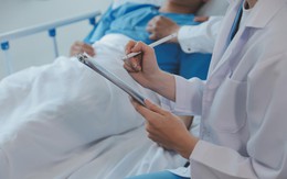 Người đàn ông có chỉ số men gan cao gấp 38 lần: Bác sĩ chỉ ra sai lầm “tàn phá” gan