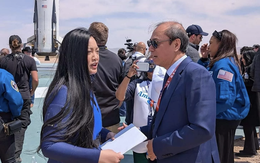 Chủ tịch nước chúc mừng người phụ nữ gốc Việt đầu tiên bay vào vũ trụ Chủ tịch nước chúc mừng người phụ nữ gốc Việt đầu tiên bay vào vũ trụ
