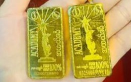 Vị khách đem thỏi vàng 1 tỷ đồng đi bán, không tiệm nào dám mua vì lý do này