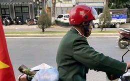 VIDEO: Cựu chiến binh 76 tuổi tự lái xe máy đi hơn 1.500 km vào TP HCM xem diễu binh 30-4