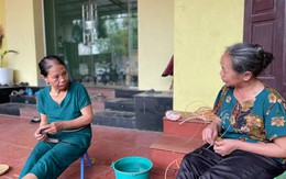 Người dân hoang mang kể lại vụ cướp ngân hàng ở Hà Nội: Đối tượng giả bộ đi vệ sinh, mang theo dao và xăng để đe dọa