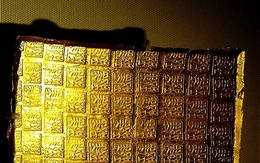 Đào ao sau nhà phát hiện hơn 10kg vàng "đặc biệt" trị giá 357 tỷ đồng Đào ao sau nhà phát hiện hơn 10kg vàng "đặc biệt" trị giá 357 tỷ đồng
