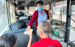 TP Hồ Chí Minh: Người dân được đi xe bus miễn phí trong ngày 30/4 TP Hồ Chí Minh: Người dân được đi xe bus miễn phí trong ngày 30/4