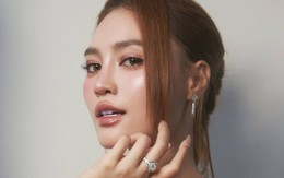 Đẳng cấp “ngọc nữ” Ninh Dương Lan Ngọc: Mang bộ trang sức kim cương gần 800 triệu đồng đi dự sự kiện Đẳng cấp “ngọc nữ” Ninh Dương Lan Ngọc: Mang bộ trang sức kim cương gần 800 triệu đồng đi dự sự kiện