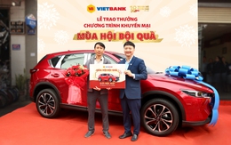 Ô tô Mazda CX-5 trị giá hơn 1 tỷ đã được trao cho khách hàng may mắn của Vietbank