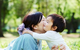 Nghiên cứu trên 200 gia đình tiết lộ: 7 bí quyết giúp cha mẹ gắn bó với con cả đời