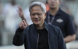 "Một khi đã quá nhiều tiền", thuế quan cao với NVIDIA không phải vấn đề: Tỷ phú Jensen Huang đã có cách? "Một khi đã quá nhiều tiền", thuế quan cao với NVIDIA không phải vấn đề: Tỷ phú Jensen Huang đã có cách?