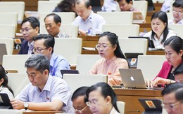 Hôm nay, Quốc hội xem xét việc rút ngắn nhiệm kỳ khóa XV Hôm nay, Quốc hội xem xét việc rút ngắn nhiệm kỳ khóa XV