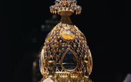 Cung rước xá lợi Đức Phật quanh hồ Hoàn Kiếm