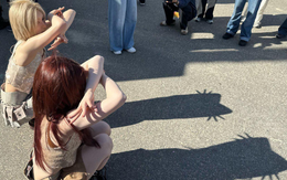 Giải mã cơn sốt bóng đen con mèo - “kitten shadow”: Người nổi tiếng rủ nhau đu trend, đã có bức ảnh triệu like