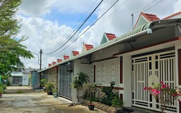 Tạm hoãn phiên tòa xét xử cựu Chủ tịch thành phố Sóc Trăng Tạm hoãn phiên tòa xét xử cựu Chủ tịch thành phố Sóc Trăng
