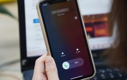 Nghe một cuộc điện thoại, nữ sinh 2006 làm theo hướng dẫn chuyển khoản 3 tỷ đồng thì phát hiện bất thường, lập tức ra công an trình báo Nghe một cuộc điện thoại, nữ sinh 2006 làm theo hướng dẫn chuyển khoản 3 tỷ đồng thì phát hiện bất thường, lập tức ra công an trình báo