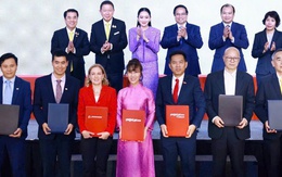 Vietjet và Boeing trao quyền khai thác 50 tàu bay Boeing 737 cho Vietjet Thái Lan