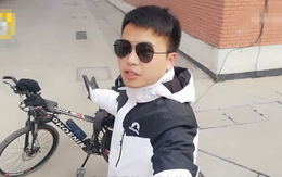 Thông báo họp lớp nhưng không ai rep, "lớp trưởng của năm" đích thân đạp xe 1500km, đến thăm nhà từng thành viên trong lớp