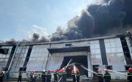 Vĩnh Phúc: Cháy lớn thiêu rụi nhà xưởng 10.000m2, thiệt hại hơn 200 tỷ đồng