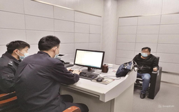 Xuất hiện bẫy lừa đảo khiến nạn nhân bị hack tiền trong tài khoản nhưng lại bị bắt và vướng vòng lao lý