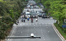 Hơn 100 chủ xe vượt đèn đỏ, chạy quá tốc độ có biển số sau phải nộp phạt 'nguội' theo Nghị định 168 Hơn 100 chủ xe vượt đèn đỏ, chạy quá tốc độ có biển số sau phải nộp phạt 'nguội' theo Nghị định 168