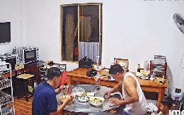 Đến hẹn lại lên, dân tình lại được dịp giải trí với những pha tấu hài cực mạnh khi "nghỉ hưu gặp nghỉ hè" Đến hẹn lại lên, dân tình lại được dịp giải trí với những pha tấu hài cực mạnh khi "nghỉ hưu gặp nghỉ hè"