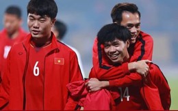 Công Phượng lên tuyển, tặng quà giá 26 triệu đồng cho Văn Toàn