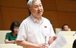 Có tiền không tiêu được nhưng vẫn phải đi… vay lãi Có tiền không tiêu được nhưng vẫn phải đi… vay lãi