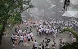 Muốn quay về quá khứ quá: Khung cảnh sân trường dưới cơn mưa lớn, thanh xuân đẹp nhất là lúc này! Muốn quay về quá khứ quá: Khung cảnh sân trường dưới cơn mưa lớn, thanh xuân đẹp nhất là lúc này!