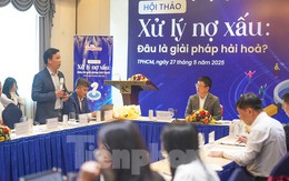 Quan hệ tín dụng: Người đi vay luôn ở 'cửa' dưới? Quan hệ tín dụng: Người đi vay luôn ở 'cửa' dưới?