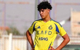 Ngỡ ngàng với diện mạo tuổi 14 của con trai Ronaldo