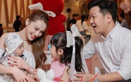 Con Trường Giang - Nhã Phương mới nhỏ xíu đã học môn này, chuyên gia nói: Kích hoạt đồng thời nhiều vùng não, tốt vô cùng! Con Trường Giang - Nhã Phương mới nhỏ xíu đã học môn này, chuyên gia nói: Kích hoạt đồng thời nhiều vùng não, tốt vô cùng!