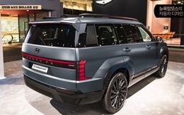 Hyundai Santa Fe đổi đuôi như thế này dễ được người Việt thích hơn: Đèn 'mượn' Sonata, đuôi như Palisade