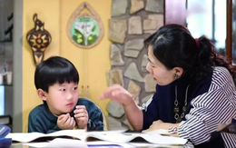 Không phải so sánh với con nhà người ta, đây mới là câu cha mẹ thời nay rất hay nói, khiến con ức chế: Sửa đổi trước khi quá muộn! Không phải so sánh với con nhà người ta, đây mới là câu cha mẹ thời nay rất hay nói, khiến con ức chế: Sửa đổi trước khi quá muộn!