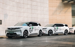 Nở rộ dịch vụ cho thuê xe điện