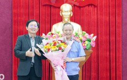 Công bố quyết định của Ban Bí thư về công tác cán bộ tại 3 tỉnh Công bố quyết định của Ban Bí thư về công tác cán bộ tại 3 tỉnh