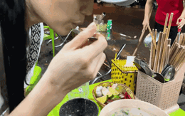 Không phải phở và bún bò Huế, món ăn 30.000 đồng/bát này mới là hương vị Việt lọt top ngon nhất thế giới