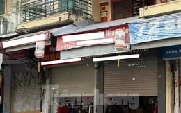 'Đột nhập' phố kinh doanh sầm uất bậc nhất Hà Nội đóng cửa bất thường