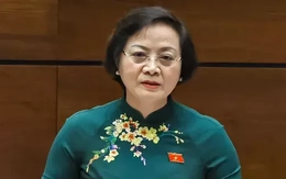 Bộ trưởng Nội vụ trải lòng trước ‘thời khắc lịch sử, thiêng liêng' Bộ trưởng Nội vụ trải lòng trước ‘thời khắc lịch sử, thiêng liêng'