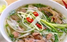Bún, phở, bánh mỳ đồng loạt tăng giá: Chủ quán 'đổ tội' do thuế Bún, phở, bánh mỳ đồng loạt tăng giá: Chủ quán 'đổ tội' do thuế