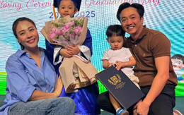 Đàm Thu Trang - Cường Đô la đi dự lễ bế giảng mẫu giáo của ái nữ ở trường quốc tế, nhìn là thấy chuẩn "rich kid" Đàm Thu Trang - Cường Đô la đi dự lễ bế giảng mẫu giáo của ái nữ ở trường quốc tế, nhìn là thấy chuẩn "rich kid"