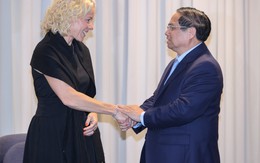 Gặp Thủ tướng, tập đoàn Thụy Điển muốn giúp Việt Nam thành trung tâm toàn cầu đầu tiên trong 1 lĩnh vực Gặp Thủ tướng, tập đoàn Thụy Điển muốn giúp Việt Nam thành trung tâm toàn cầu đầu tiên trong 1 lĩnh vực