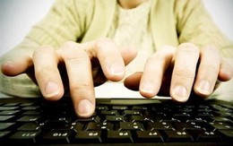 Một công ty bất động sản bị xử phạt vì mua "chui" cổ phiếu