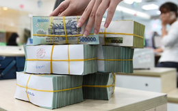 Xuất hiện ngân hàng tăng lãi suất huy động, gửi tiết kiệm ở đâu lãi cao nhất hiện nay? Xuất hiện ngân hàng tăng lãi suất huy động, gửi tiết kiệm ở đâu lãi cao nhất hiện nay?