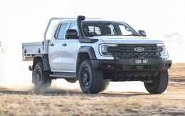 Ford Ranger 'siêu trường' giá gấp đôi bản thường, vẫn phải thêm tiền để có 'thùng hàng' đúng nghĩa, máy V6 chỉ 206 mã lực, kéo được 4,5 tấn hàng Ford Ranger 'siêu trường' giá gấp đôi bản thường, vẫn phải thêm tiền để có 'thùng hàng' đúng nghĩa, máy V6 chỉ 206 mã lực, kéo được 4,5 tấn hàng