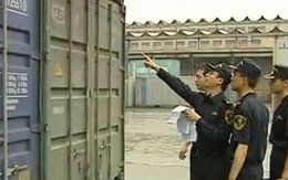 Người đàn ông chi hơn 472 triệu đồng nhập 81 tấn nước biển của Mỹ bị hải quan chặn lại: Tưởng trò đùa nhưng là “vũ khí bí mật” giúp đổi đời Người đàn ông chi hơn 472 triệu đồng nhập 81 tấn nước biển của Mỹ bị hải quan chặn lại: Tưởng trò đùa nhưng là “vũ khí bí mật” giúp đổi đời