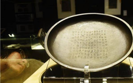 Tưởng là chảo rán bánh, hóa ra cổ vật trị giá hơn nửa tấn vàng