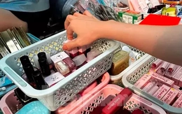 Cận cảnh 'hàng 789bet lừa đảo giá bèo' cần là có ở chợ truyền thống TPHCM