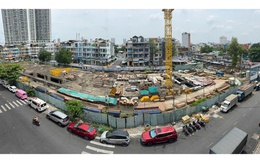 Phó Chủ tịch UBND TP HCM Bùi Xuân Cường phê bình 2 sở Phó Chủ tịch UBND TP HCM Bùi Xuân Cường phê bình 2 sở