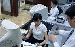 Thẻ ngân hàng trong ví, mật khẩu không lộ nhưng hơn 180 triệu vẫn "không cánh mà bay" - Trách nhiệm thuộc về ai?