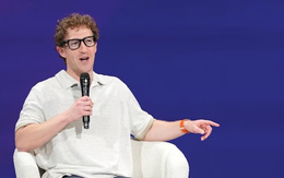 Mark Zuckerberg khơi mào cuộc chiến công nghệ lớn nhất thế kỷ bằng ‘Biệt đội Avengers’: 3 thiên tài được ‘mua’ với giá khoảng 16 tỷ USD, mục tiêu lật đổ ChatGPT Mark Zuckerberg khơi mào cuộc chiến công nghệ lớn nhất thế kỷ bằng ‘Biệt đội Avengers’: 3 thiên tài được ‘mua’ với giá khoảng 16 tỷ USD, mục tiêu lật đổ ChatGPT