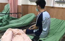 Trộm thẻ tín dụng của bố để mua "bánh quy giảm cân", nam sinh 13 tuổi nhận kết đắng Trộm thẻ tín dụng của bố để mua "bánh quy giảm cân", nam sinh 13 tuổi nhận kết đắng