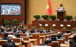 Quốc hội yêu cầu chuẩn bị đầy đủ các điều kiện để nâng hạng thị trường chứng khoán, sớm thí điểm thị trường tài sản mã hóa Quốc hội yêu cầu chuẩn bị đầy đủ các điều kiện để nâng hạng thị trường chứng khoán, sớm thí điểm thị trường tài sản mã hóa